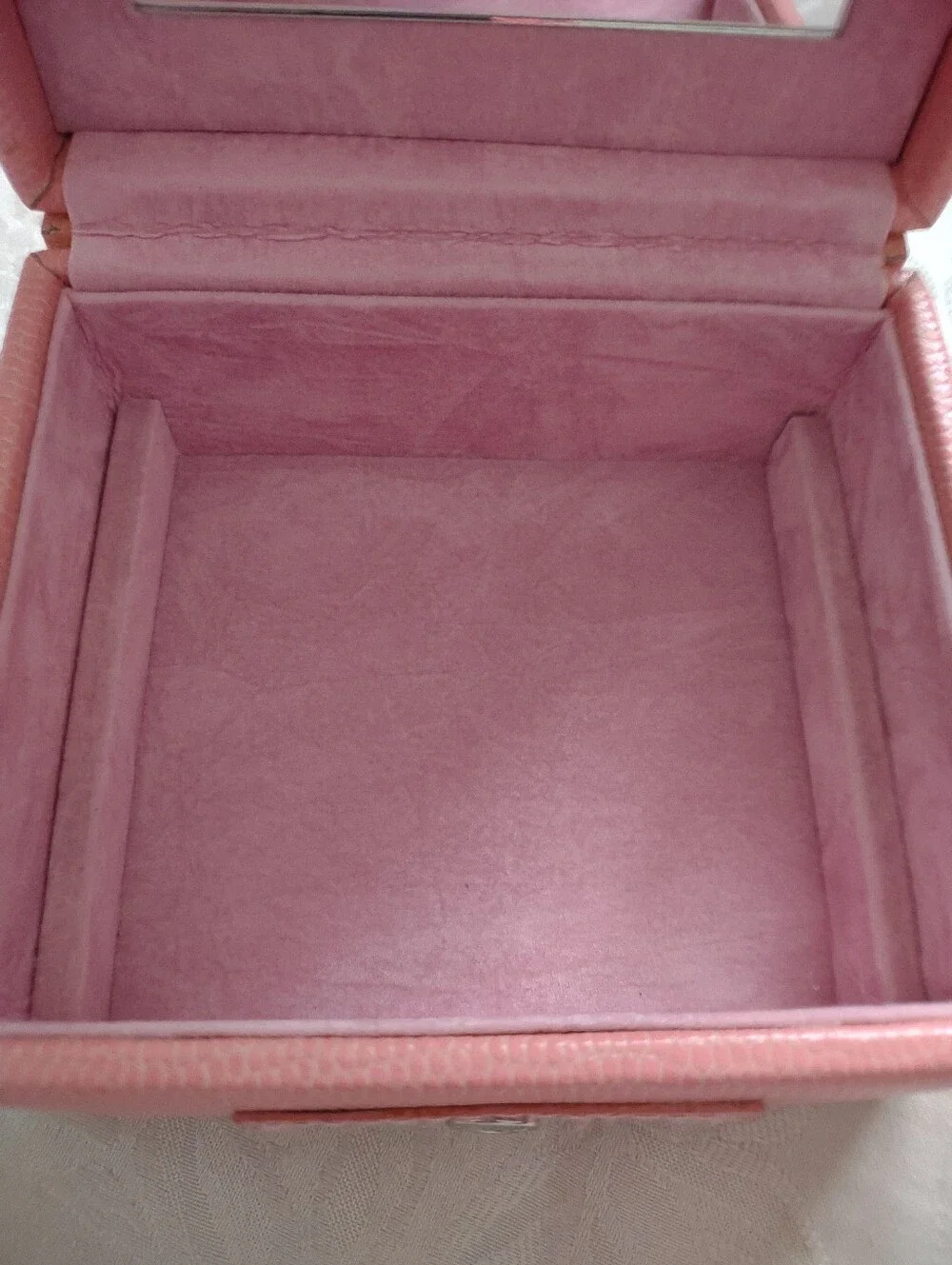 Wolf 1834 Pink Jewelry Box Travel Case Crystals Silver Tone Detail